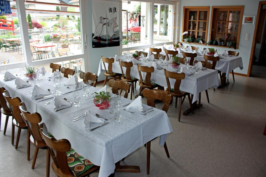 Hotel Restaurant Koi-Gartenteich Hausernmoos Kültér fotó